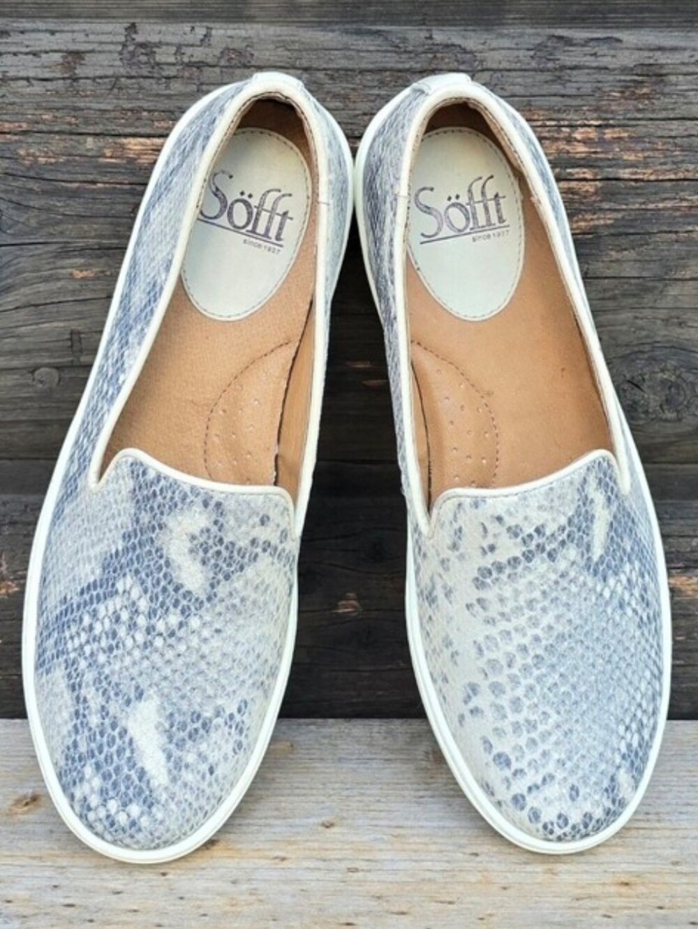 Sofft Somers Coastal Minimalist Leather Snake Platform Loafer Sneaker 6.5M
